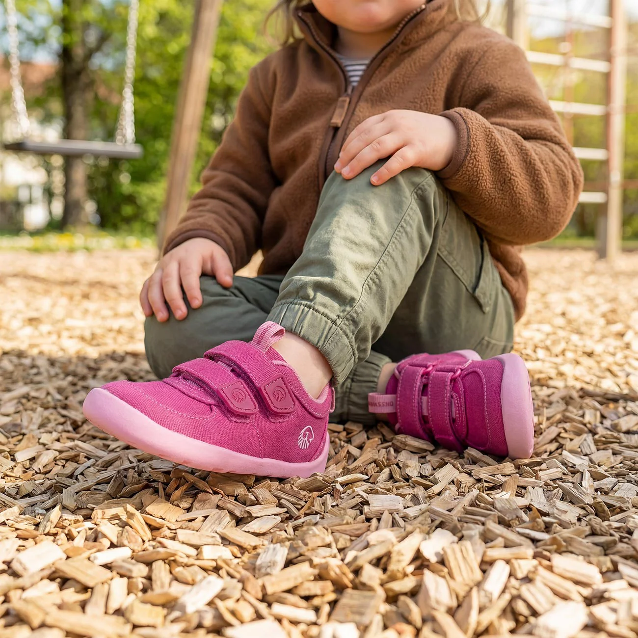 Kids Barefoot Canvas - Image 12